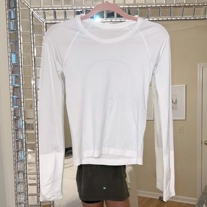 Lululemon Swiftly Tech Long Sleeve Shirt